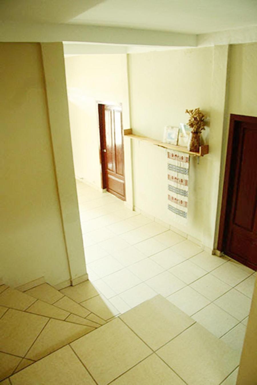 Merdeka House Maluk Ngoại thất bức ảnh