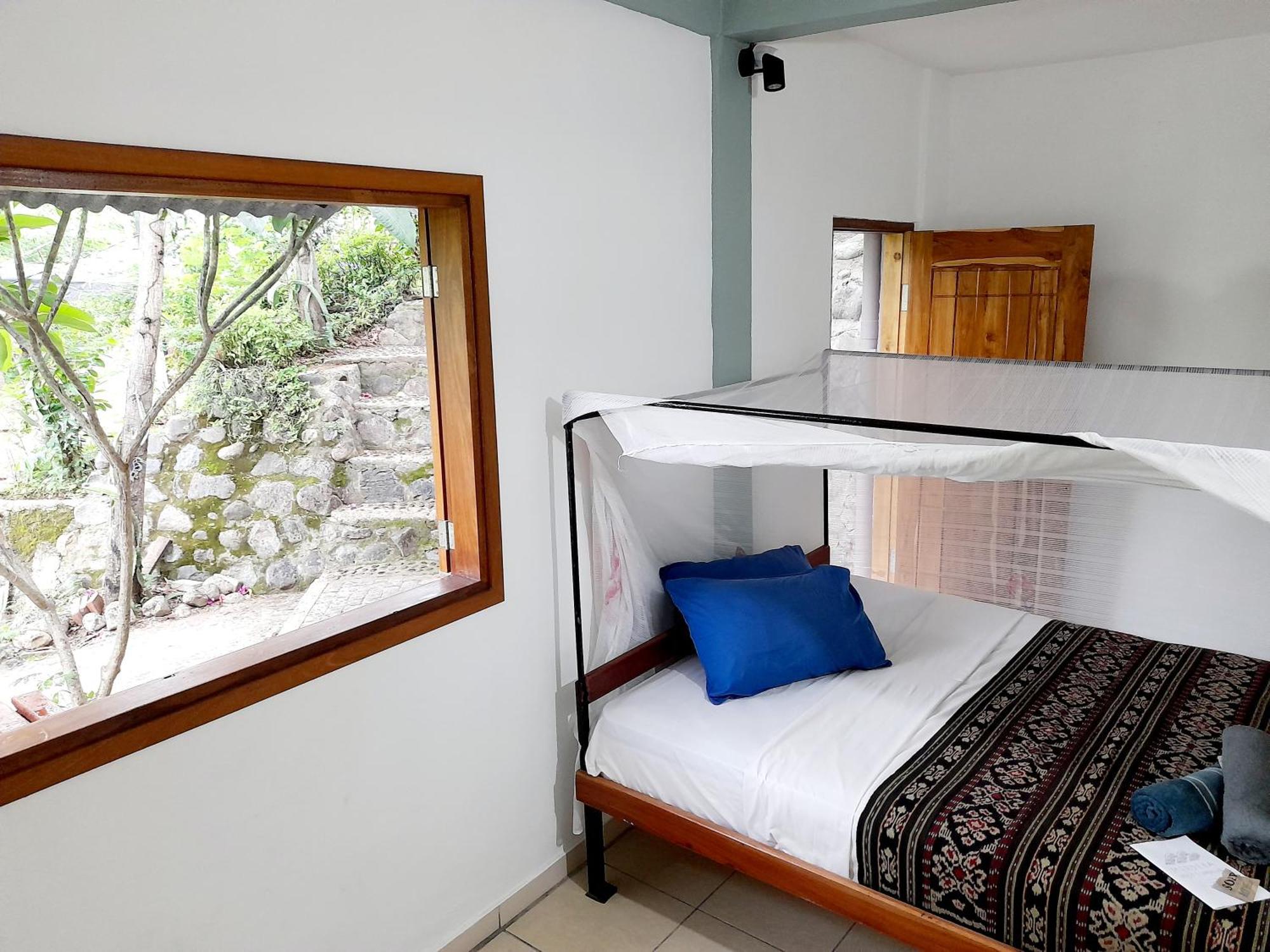 Merdeka House Maluk Phòng bức ảnh