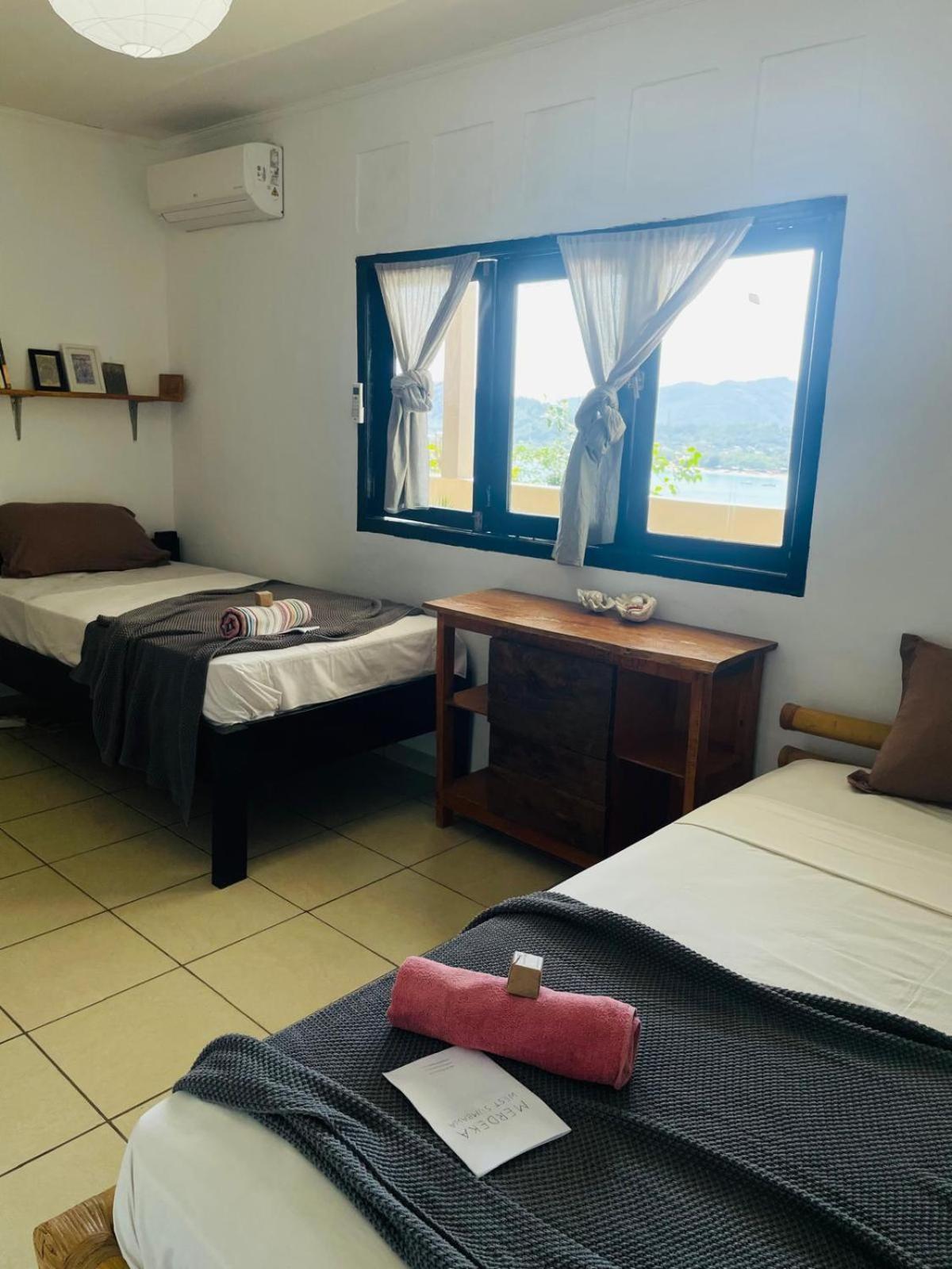 Merdeka House Maluk Phòng bức ảnh